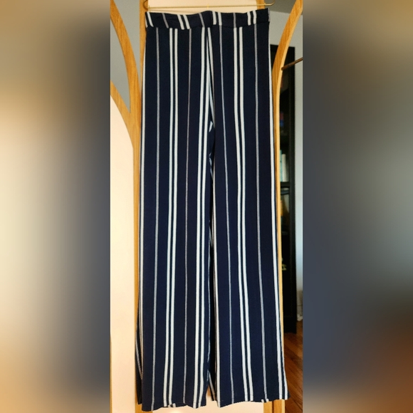Dynamite Striped Wide-Leg Navy Blue and White Mid-Rise Pant Size Medium - Picture 2 of 15